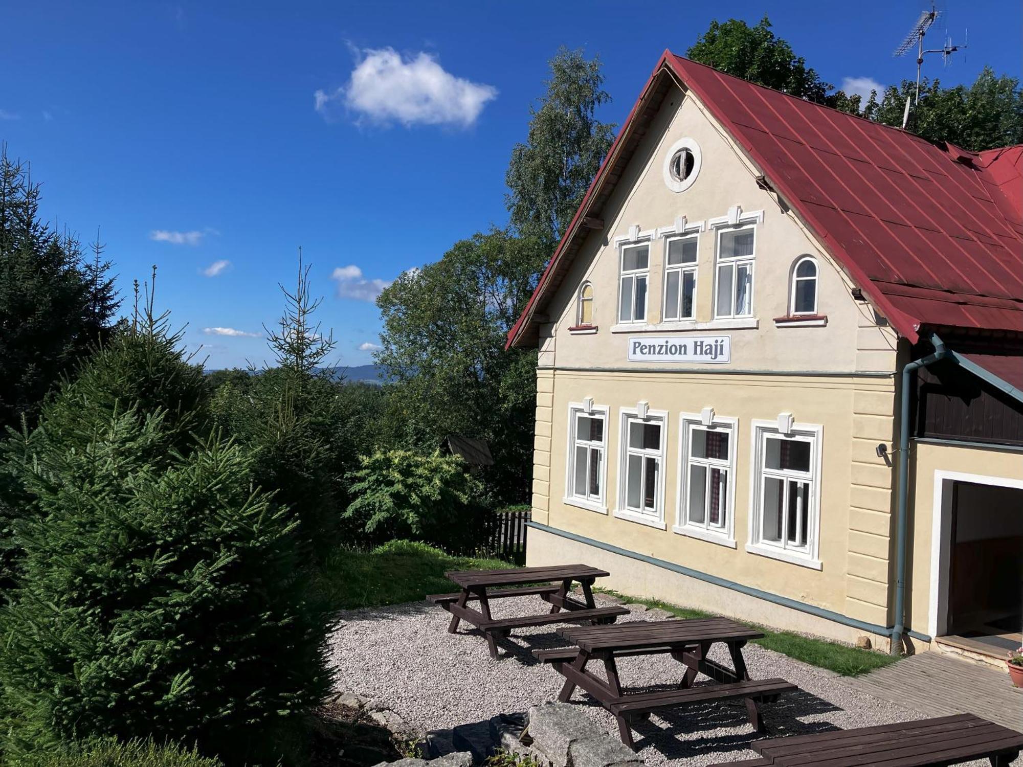 Penzion Hají Janov nad Nisou Exterior foto